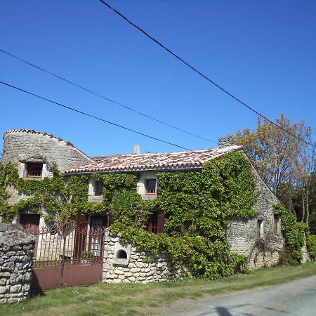 Traditional Charentais Cottage In Countryside 25 Minutes From Royan Balanzac Ngoại thất bức ảnh