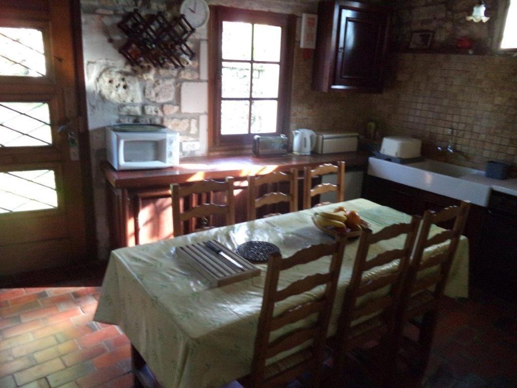 Traditional Charentais Cottage In Countryside 25 Minutes From Royan Balanzac Ngoại thất bức ảnh